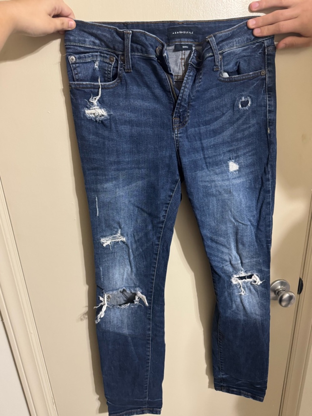 Aeropostale Men’s Skinny Jeans Distressed Dark Blue